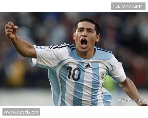 世界足坛最具影响力的球星是谁 他如何改变了足球历史与文化